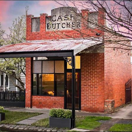 The Cash Butcher - Classy & Centrally Located Ballarat Exterior photo