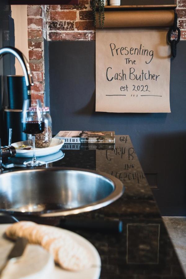 The Cash Butcher - Classy & Centrally Located Ballarat Exterior photo